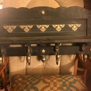 Vintage Solid Wood Hanging Shelf with Eye Key Hole